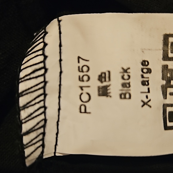 NWOT mens casual button-down black  XL - Picture 3 of 4